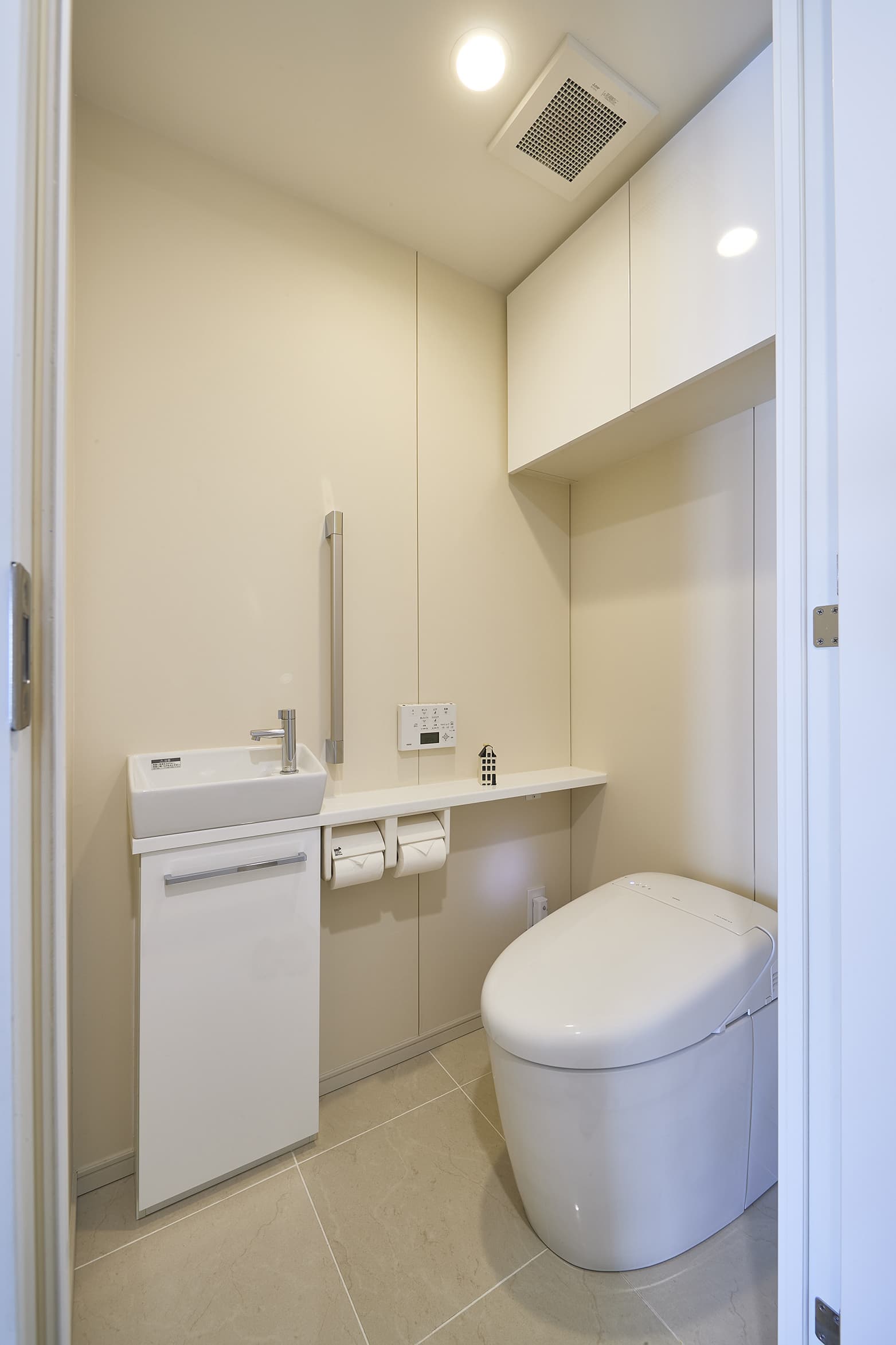 台東区池之端マンションリノベーション