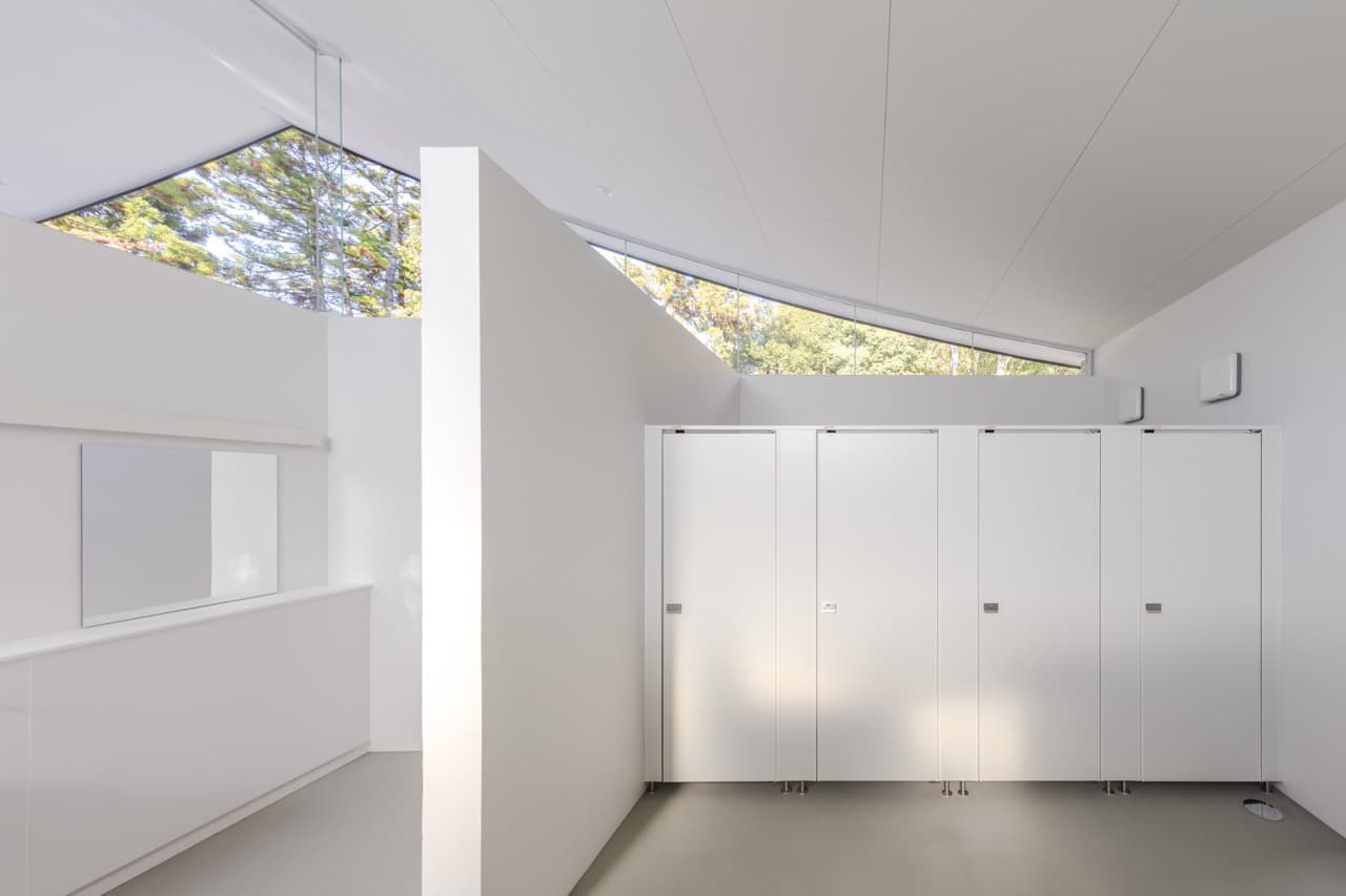 多賀大社 公衆トイレ