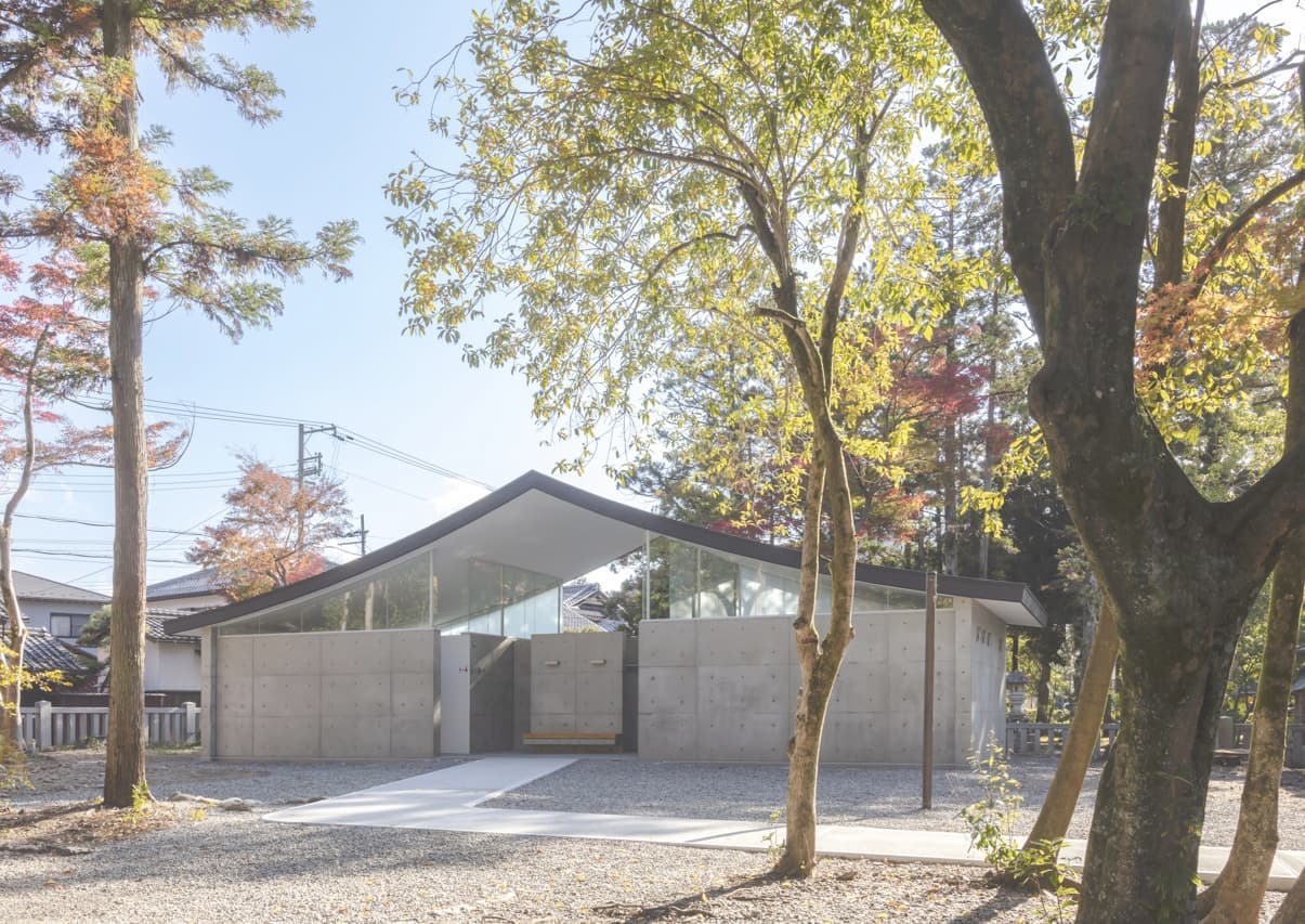 多賀大社　トイレ　公衆トイレ